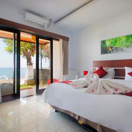 Valomia Beachfront Αμέντ Εξωτερικό φωτογραφία