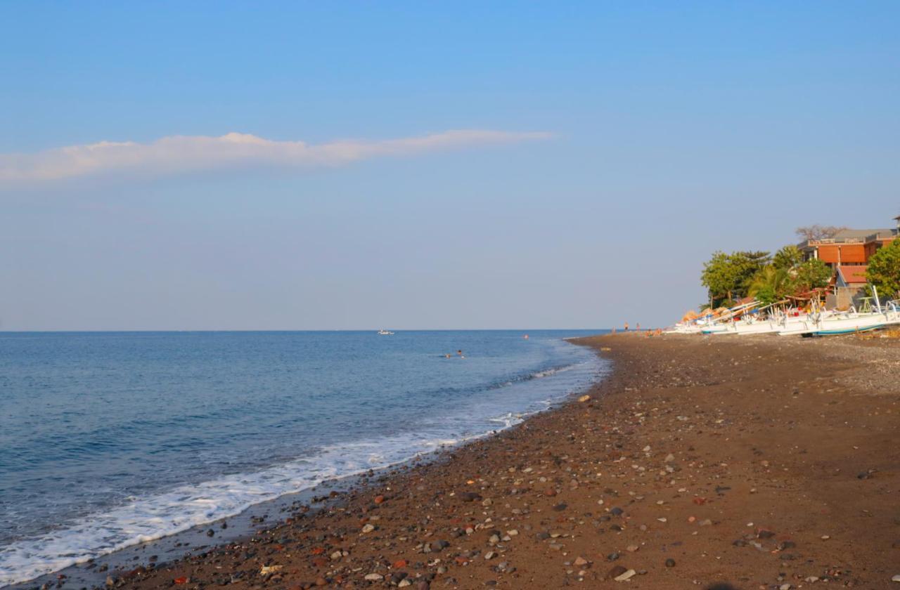 Valomia Beachfront Αμέντ Εξωτερικό φωτογραφία